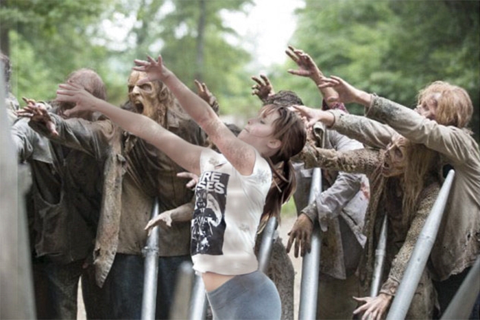 jennifer-lawrence-playing-basketball-edits-photoshop-trolls-1