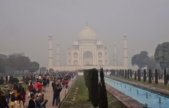 travel-dream-vacation-vs-real-thing-24