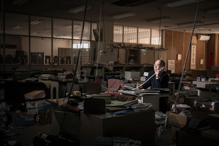 fukushima-after-nuclear-disaster-contamination-zone-ghost-town-carlos-ayest-20