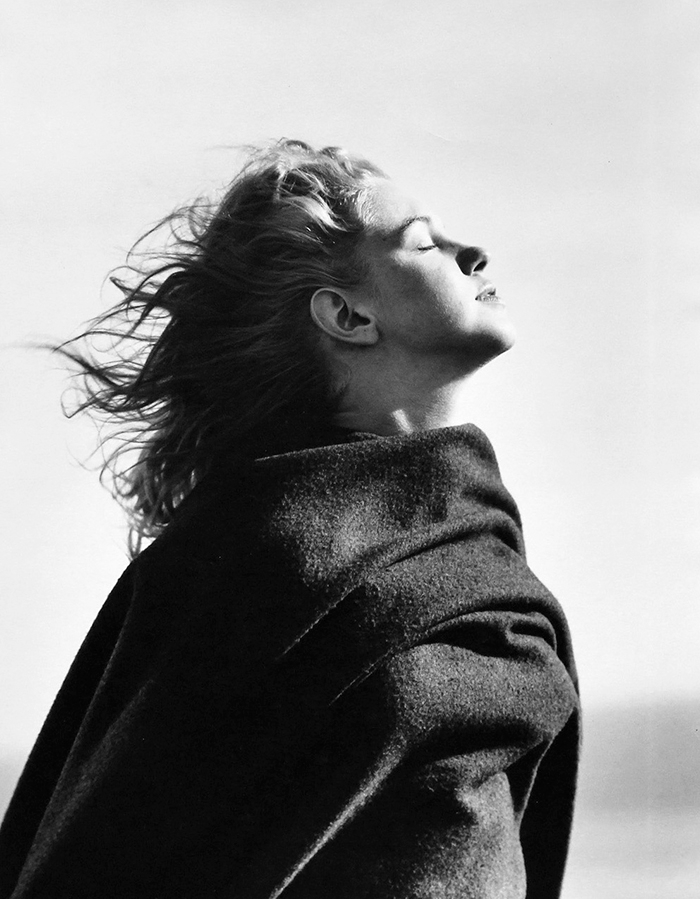 marilyn-monroe-malibu-beach-photoshoot-andre-de-dienes-21