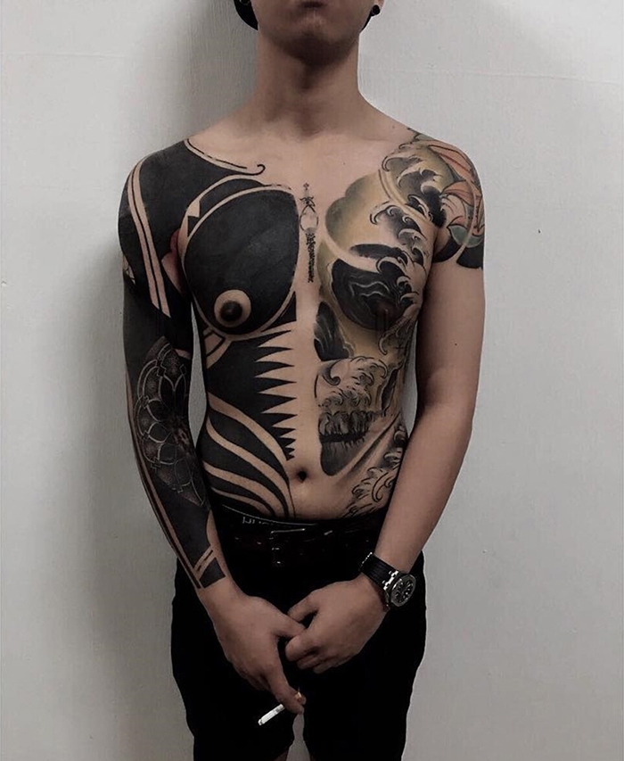 blackout-tattoos-cover-old-ones-chester-lee-singapore-11