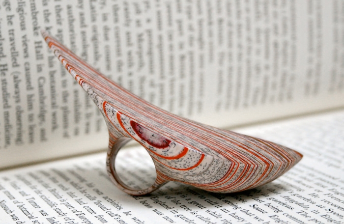 ewelry-made-of-vintage-books-london-jeremy-may10