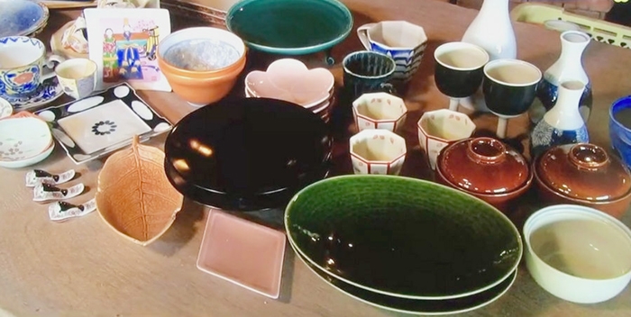 treasure-hunting-porcelain-warehouse-kouraku-kiln-japan-8