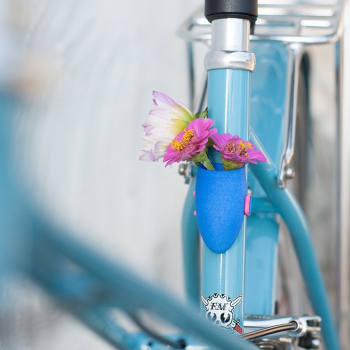 bike-flower-vases-portable-garden-colleen-jordan-6