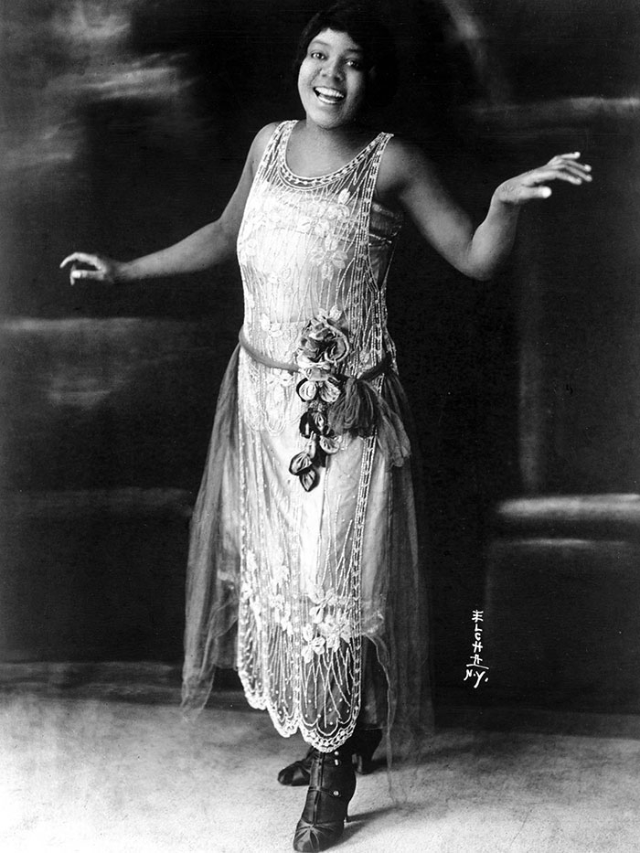 beginning-of-modern-fashion-1920s-women-fashion-3