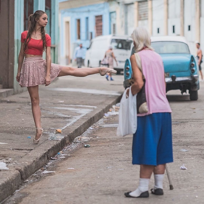 ballet-dancers-practice-on-streets-cuba-omar-robles-4