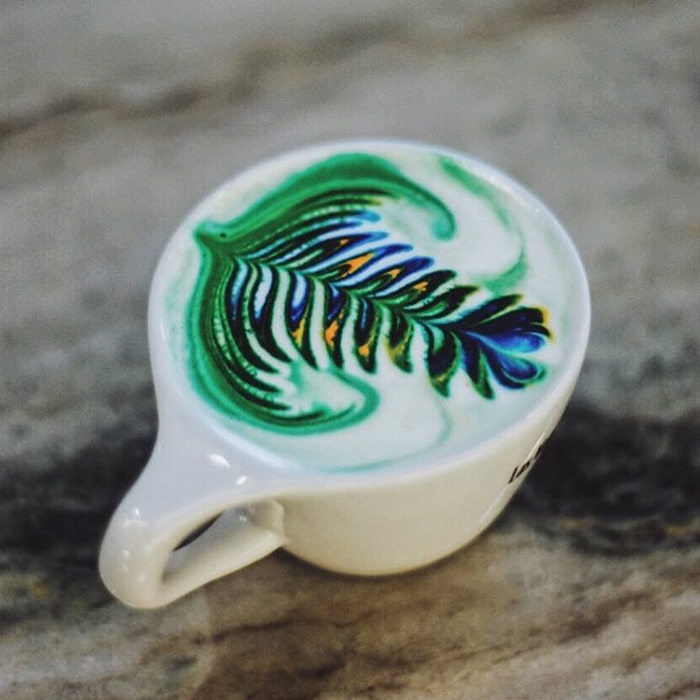 barista-colorizes-coffee-art-using-food-dye-7
