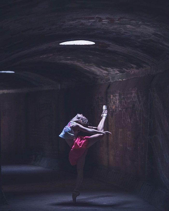 ballet-dancers-practice-on-streets-cuba-omar-robles-3