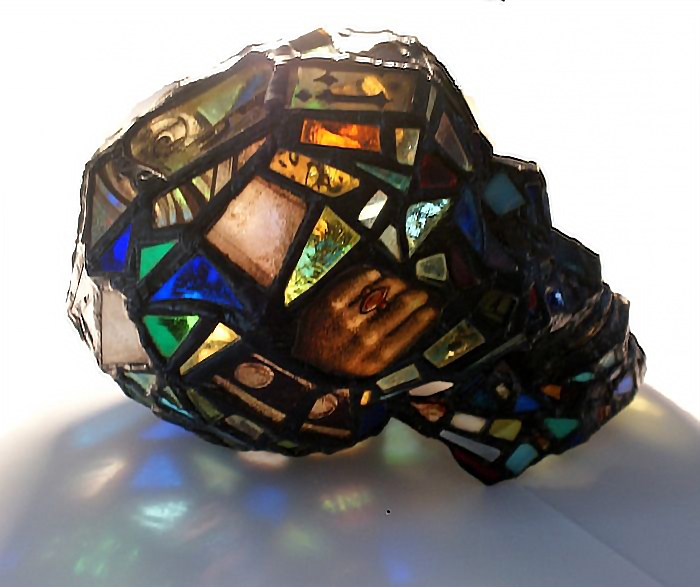 church-like-stained-glass-sculptures-laura-keeble-8