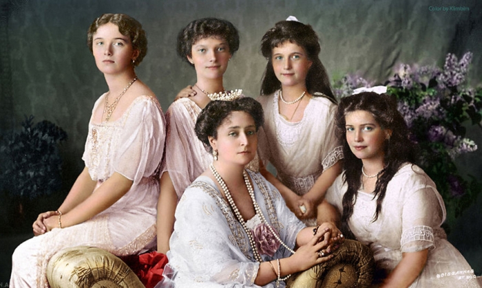 vintage-colorized-photos-soviet-russia-25