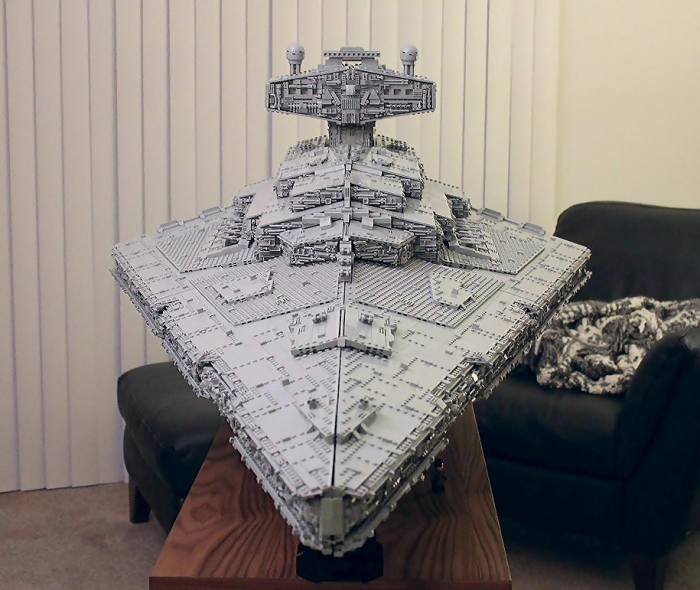 star-wars-lego-imperial-destroyer-ship-interior-doomhandle-46