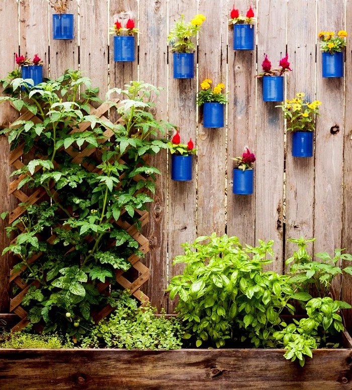 creative-diy-garden-fence-ideas-7
