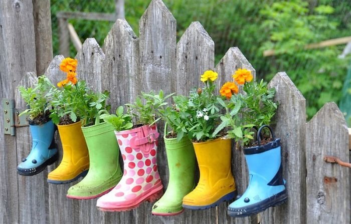 creative-diy-garden-fence-ideas-2