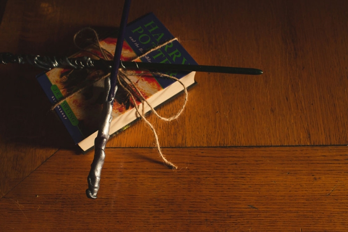 magical-harry-potter-themed-wedding-cassie-lewis-byrom-6