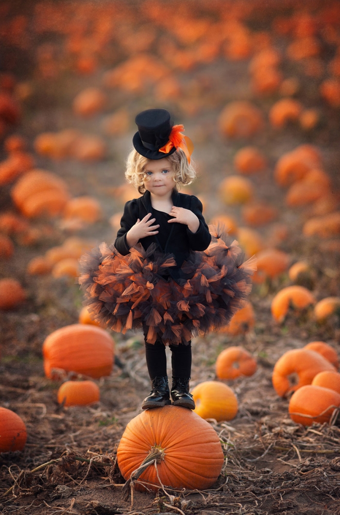 photographer-captures-children-in-costumes-childhood-anna-rozwadowska-4