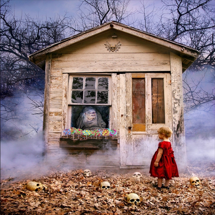 horror-family-photoshoot-creative-children-photography-joshua-hoffine-9