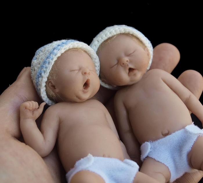 lifelike-miniature-baby-sculptures-camille-allen-1-10