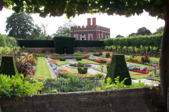 Hampton Court Gardens