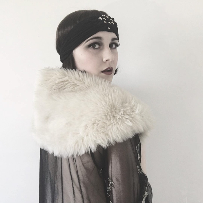 teenager-recreates-vintage-retro-look-bewitchedquills-annelies-maria-francine-15
