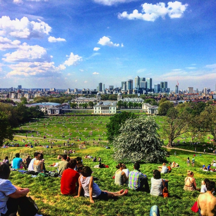 A Sunday Afternoon on the Isle of Dogs
