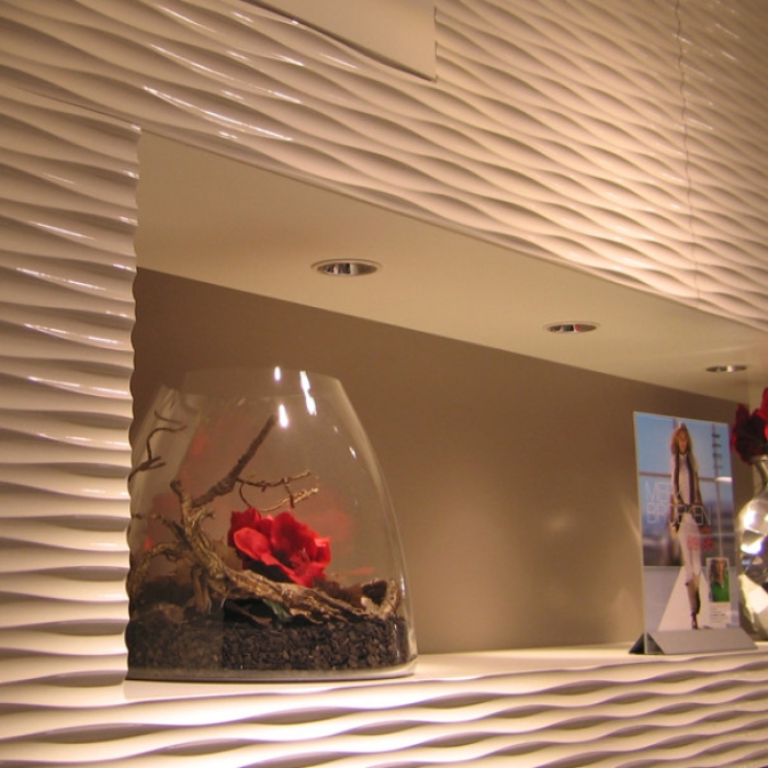 Tiles design with ktchen sight.