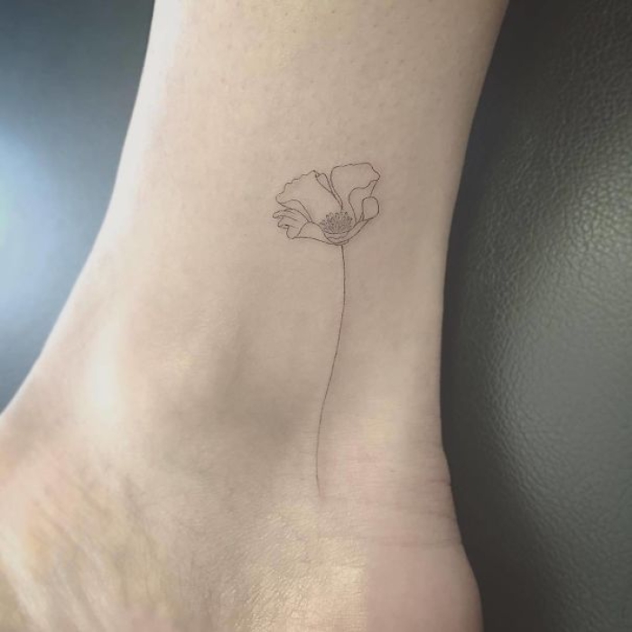 minimal-foot-tattoos-5