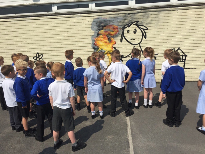 banksy-graffiti-bristol-primary-school-4