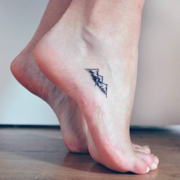 minimal-foot-tattoos-1