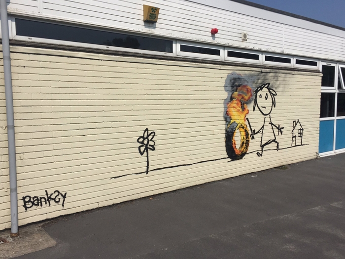 banksy-graffiti-bristol-primary-school-2