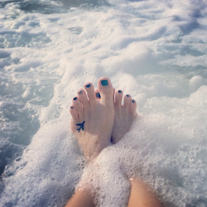minimal-foot-tattoos-11