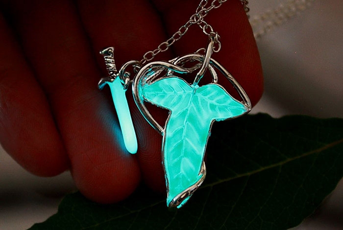fantasy-jewelry-glow-in-the-dark-manon-richard-14