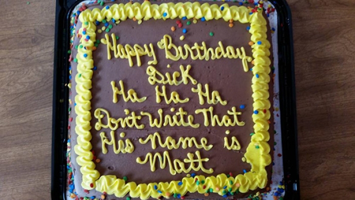 funny-cake-decorations-fails-9