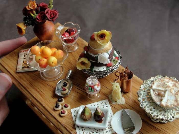 detailed-miniature-food-sculptures-kim-clough-17