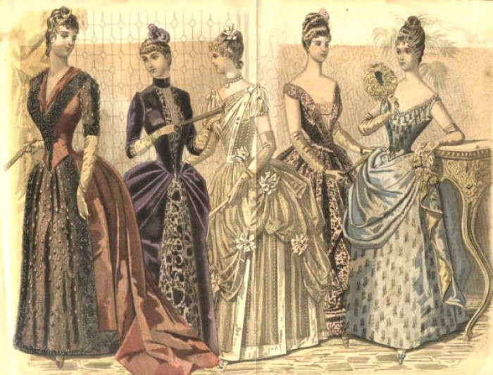 – The skirt is considered to be the second oldest women’s garment in the world after the loincloth.