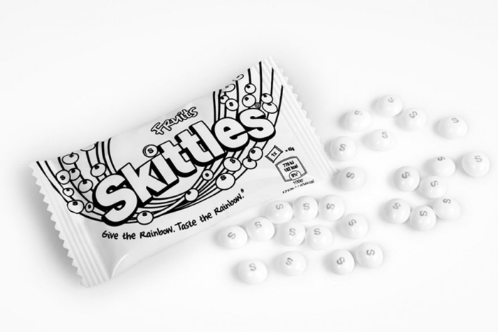 monochrome-skittles-ad-london-pride-parade-adam-and-eve-ddb-1