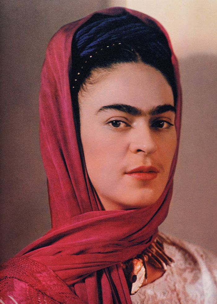 vintage-color-photos-frida-kahlo-1