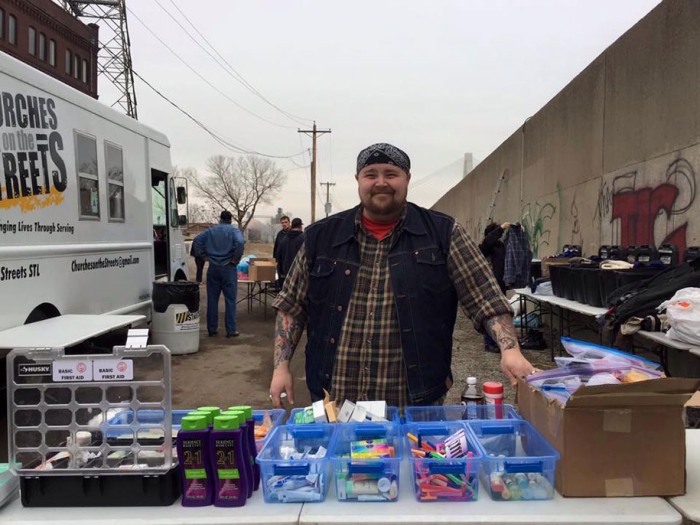 mobile-shower-to-the-people-homeless-1