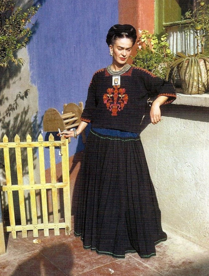 vintage-color-photos-frida-kahlo-26