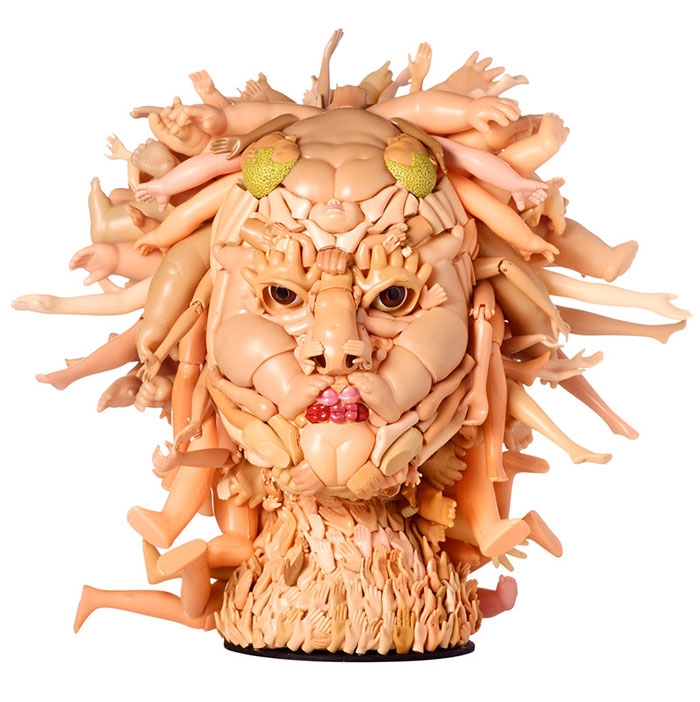 creepy-sculptures-made-with-recycled-doll-parts-12