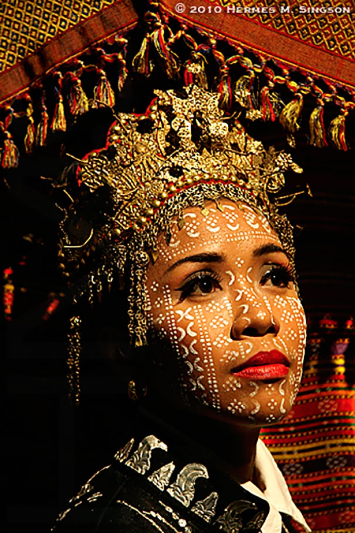 beautiful-different-traditional-wedding-dresses-around-the-world-14