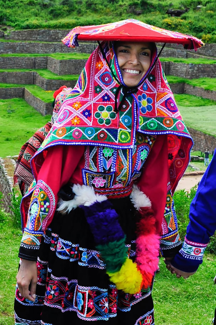 beautiful-different-traditional-wedding-dresses-around-the-world-7