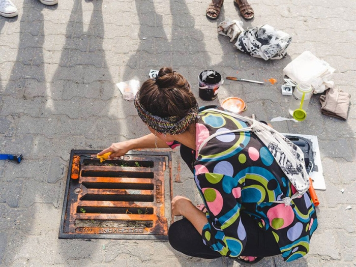 pirate-printers-manhole-cover-tshirt-paint-raubdruckerin-10