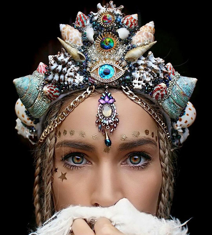 mermaid-seashell-crowns-chelsea-shiels-8