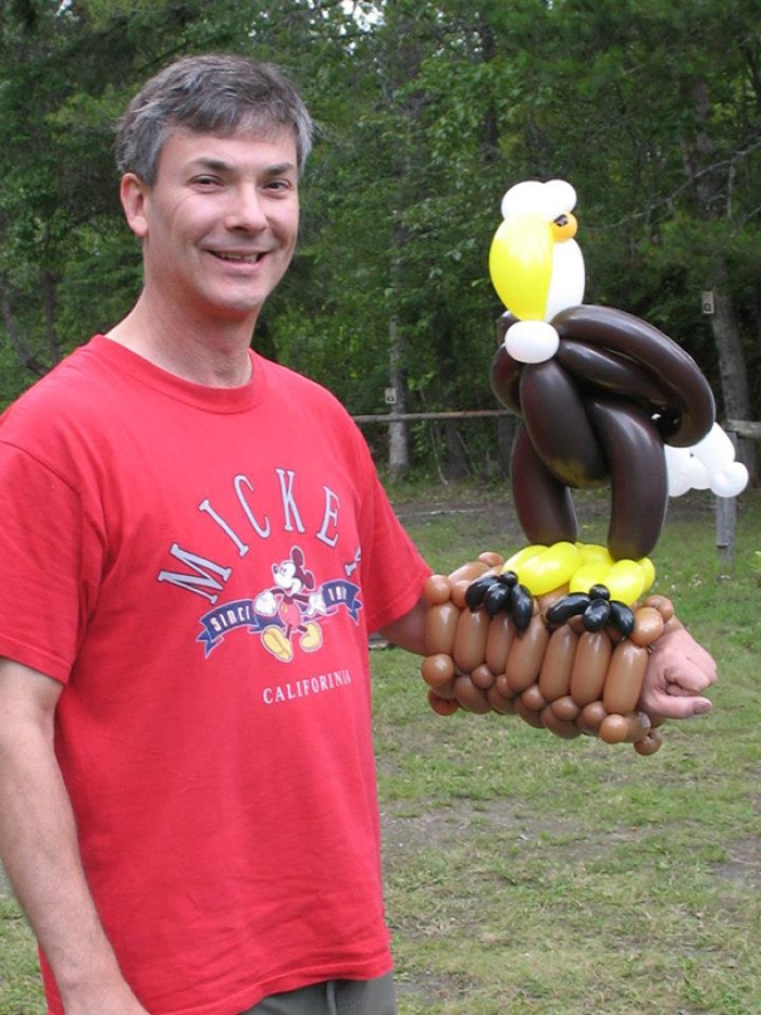 guy-quits-job-baloon-modeling-art-glen-lavalley-14