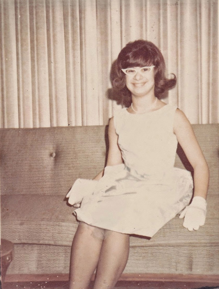vintage-hairstyles-big-hair-1960s-30