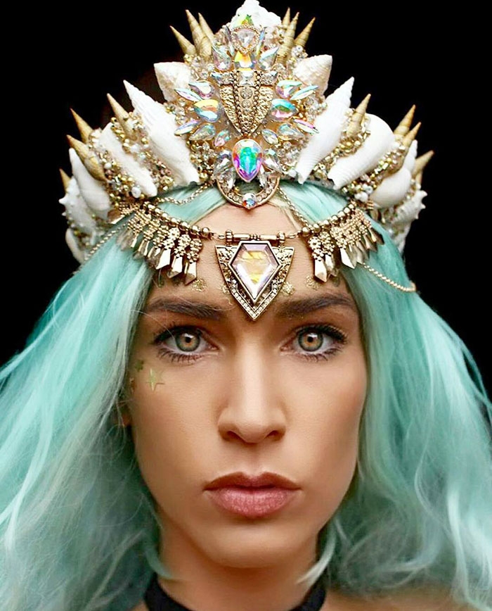 mermaid-seashell-crowns-chelsea-shiels-11
