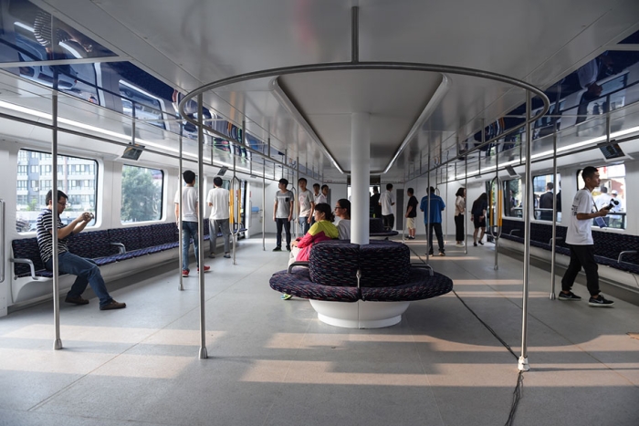 transit-elevated-bus-concept-built-first-test-qinhuangdao-china-5