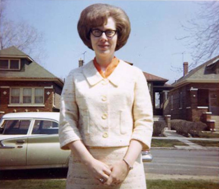 vintage-hairstyles-big-hair-1960s-17