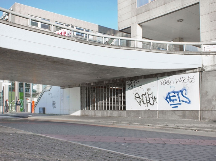 painting-over-graffiti-removing-tags-street-art-mathieu-tremblin-12