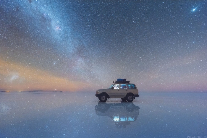 milky-way-stars-mirror-salt-flats-photo-bolivia-daniel-kordan-4